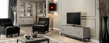 Роль симметрии и пропорций в классической спальне что на самом деле важно